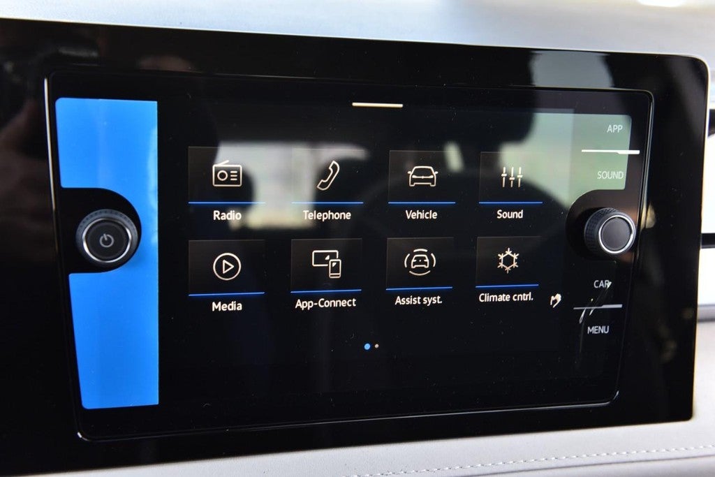 2026 Volkswagen Taos SE FWD