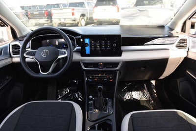 2026 Volkswagen Taos SE FWD