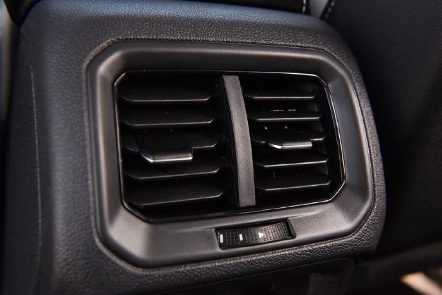 2027 Volkswagen Taos 1.5T SE