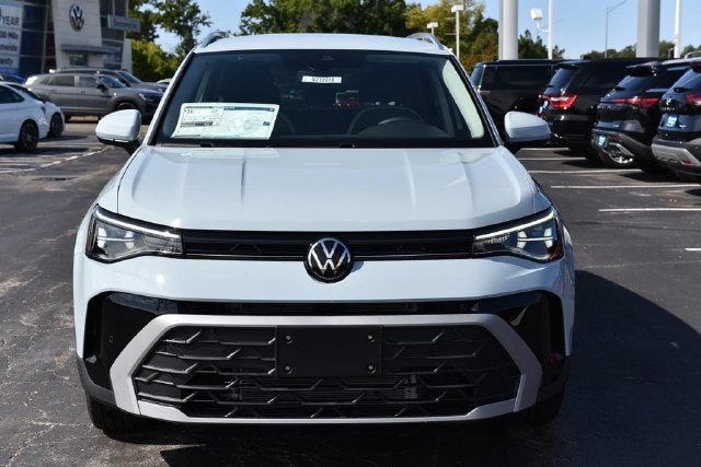 2027 Volkswagen Taos 1.5T SE