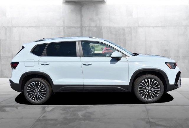 2027 Volkswagen Taos 1.5T SE