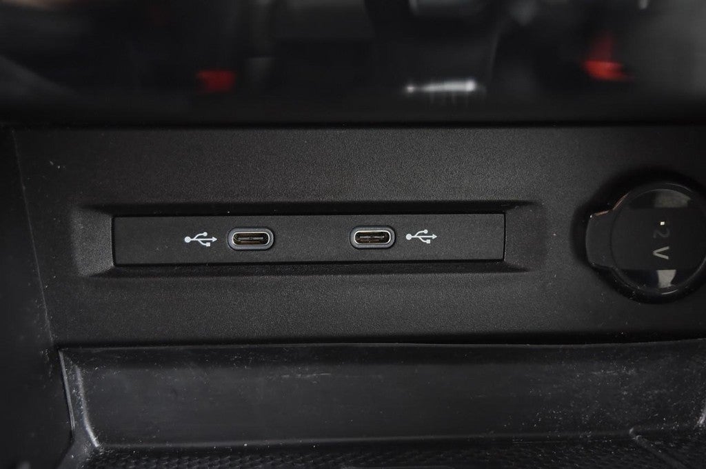 2023 Volkswagen Taos SE FWD