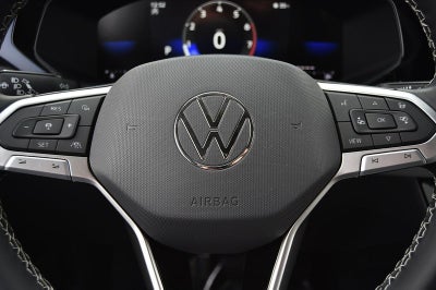 2023 Volkswagen Taos SE FWD