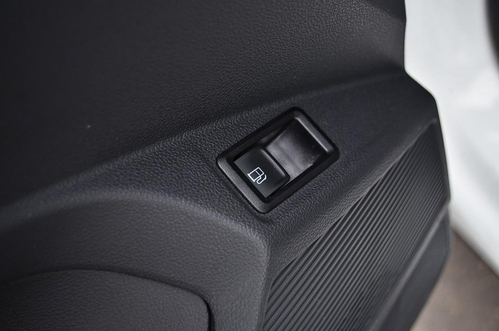 2023 Volkswagen Taos SE FWD