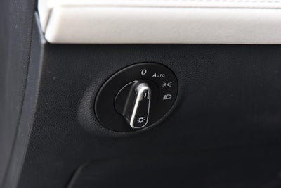 2026 Volkswagen Taos SE 4MOTION