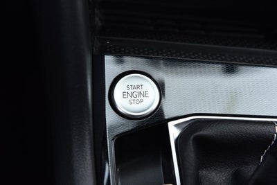 2026 Volkswagen Taos SE 4MOTION