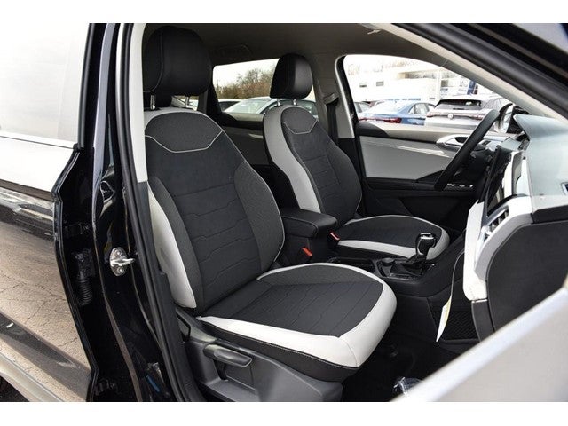 2026 Volkswagen Taos SE 4MOTION