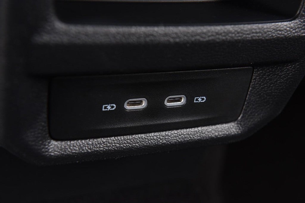 2026 Volkswagen Taos SE 4MOTION