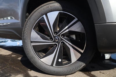 2026 Volkswagen Taos SE 4MOTION