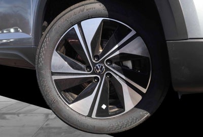 2026 Volkswagen Taos SE 4MOTION