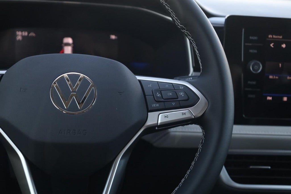 2026 Volkswagen Taos SE 4MOTION