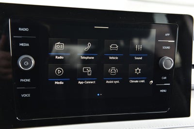 2026 Volkswagen Taos SE 4MOTION