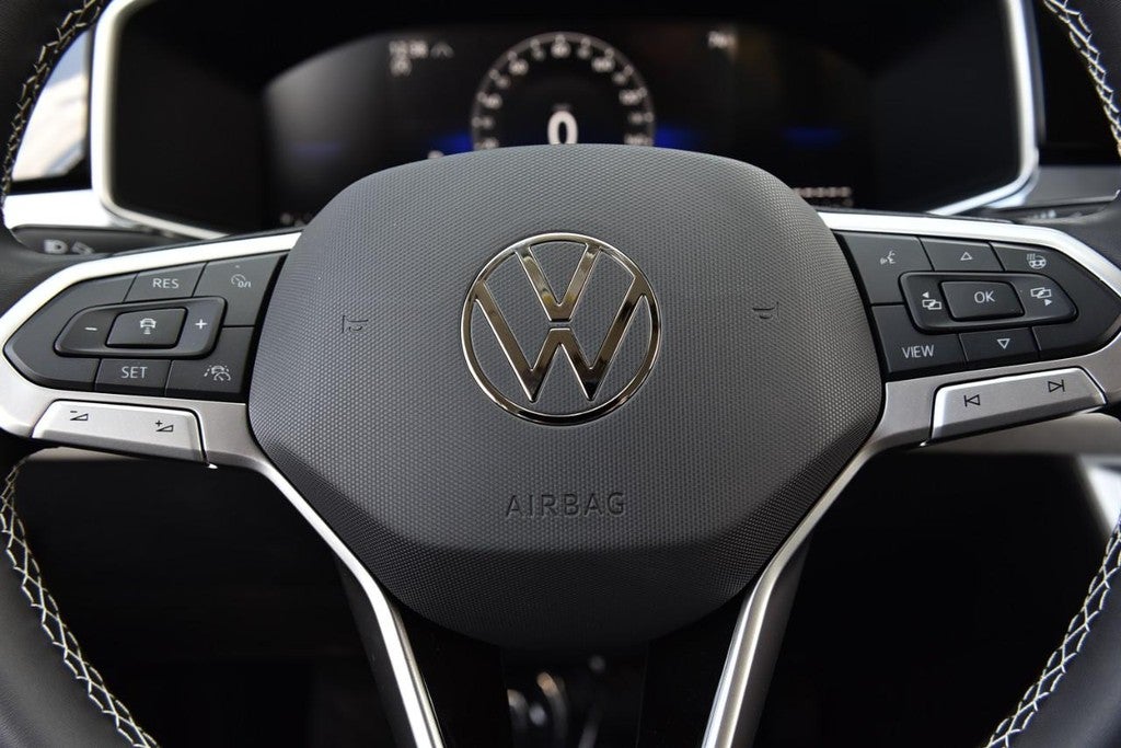 2026 Volkswagen Taos SE 4MOTION