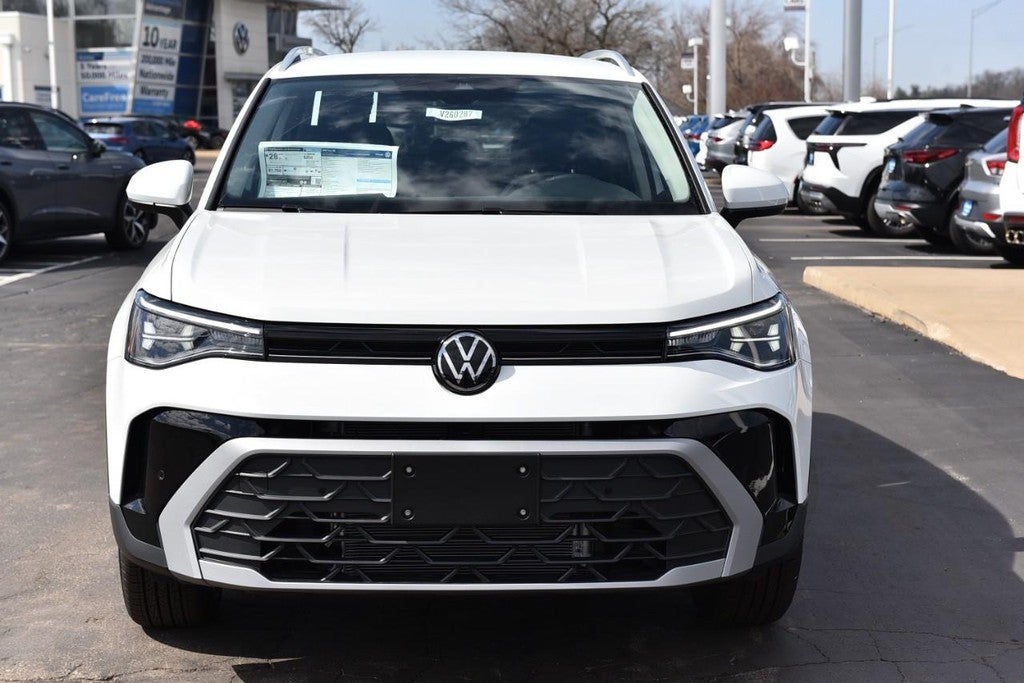 2026 Volkswagen Taos SE 4MOTION