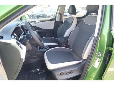 2026 Volkswagen Taos SE 4MOTION