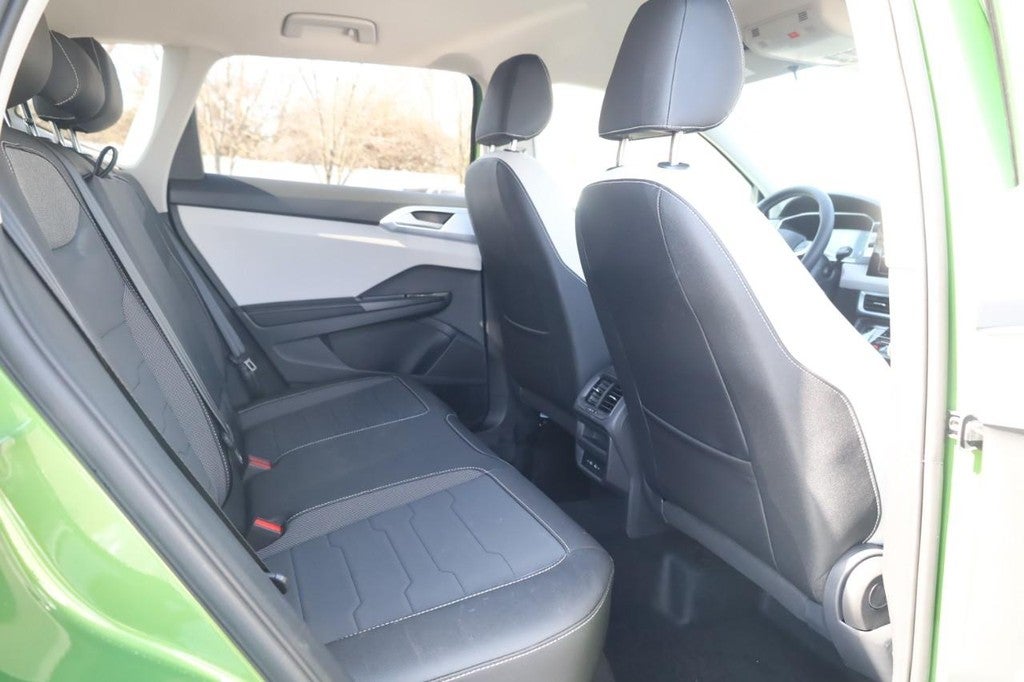 2026 Volkswagen Taos SE 4MOTION