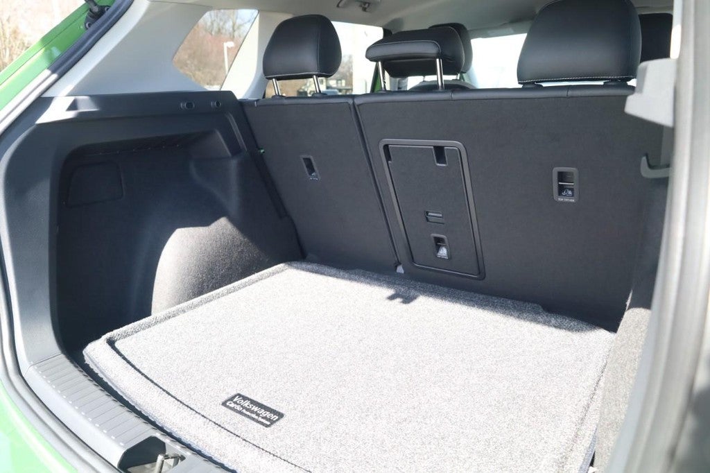 2026 Volkswagen Taos SE 4MOTION