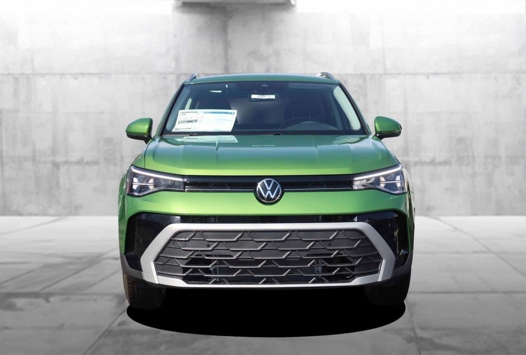 2026 Volkswagen Taos SE 4MOTION