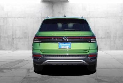 2026 Volkswagen Taos SE 4MOTION