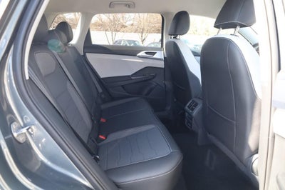 2026 Volkswagen Taos SE 4MOTION