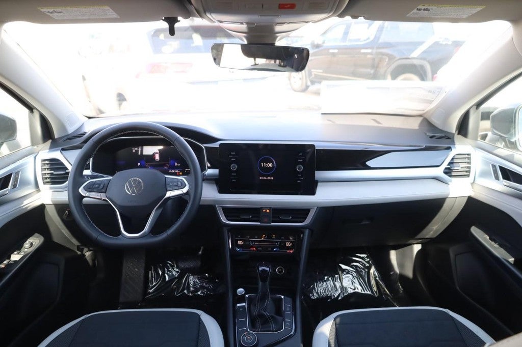 2026 Volkswagen Taos SE 4MOTION