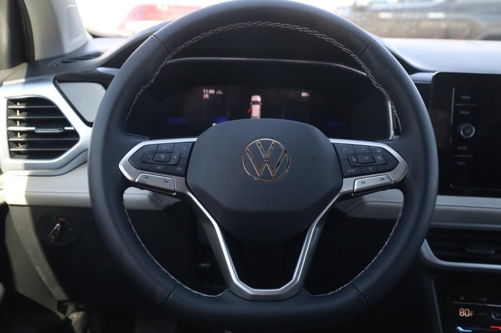 2026 Volkswagen Taos SE 4MOTION