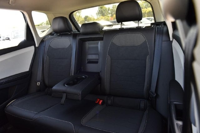 2027 Volkswagen Taos 1.5T SE