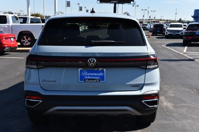 2027 Volkswagen Taos 1.5T SE