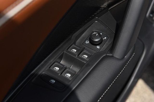2026 Volkswagen Tiguan SEL R-Line Turbo 4MOTION