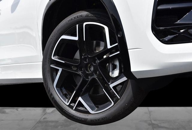 2026 Volkswagen Tiguan 2.0T SEL R-Line Turbo