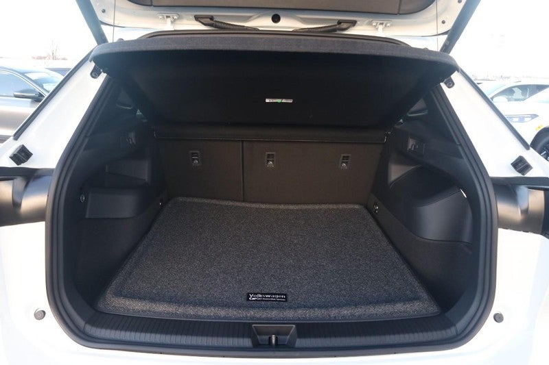 2026 Volkswagen Tiguan 2.0T SEL R-Line Turbo 4MOTION