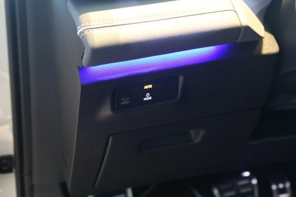 2026 Volkswagen Tiguan 2.0T SEL R-Line Turbo 4MOTION