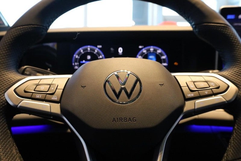 2026 Volkswagen Tiguan 2.0T SEL R-Line Turbo 4MOTION