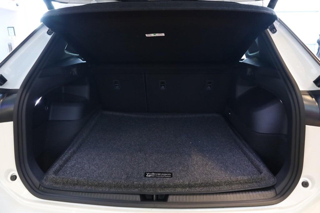 2026 Volkswagen Tiguan 2.0T SEL R-Line Turbo 4MOTION