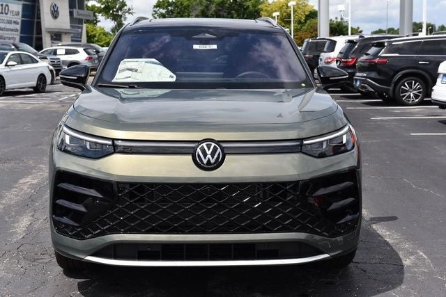 2026 Volkswagen Tiguan 2.0T SEL R-Line Turbo