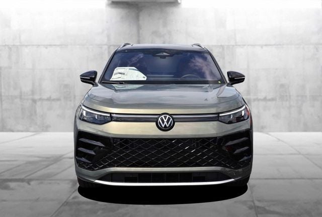 2026 Volkswagen Tiguan 2.0T SEL R-Line Turbo