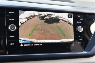 2023 Volkswagen Taos SE 4MOTION