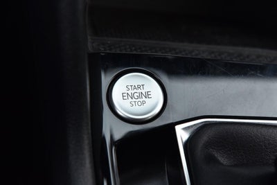 2023 Volkswagen Taos SE 4MOTION