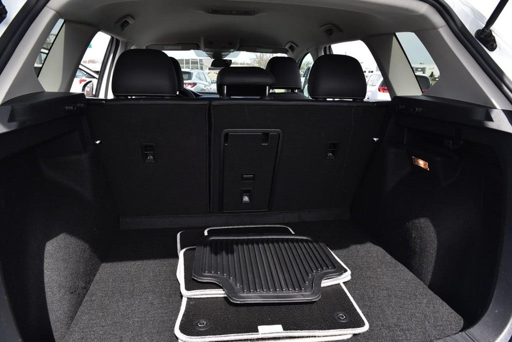 2023 Volkswagen Taos SE 4MOTION