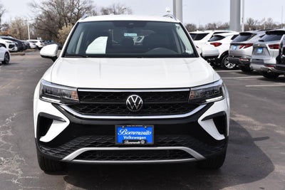 2023 Volkswagen Taos SE 4MOTION