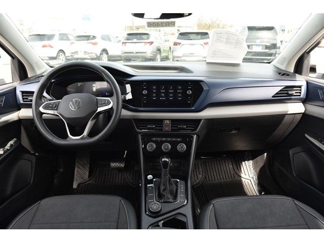 2023 Volkswagen Taos SE 4MOTION
