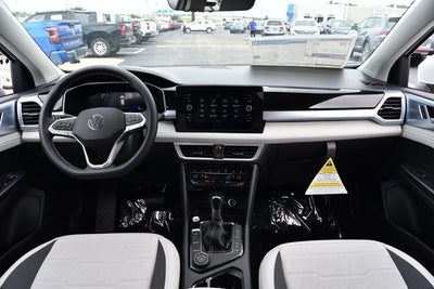 2026 Volkswagen Taos 1.5T SE