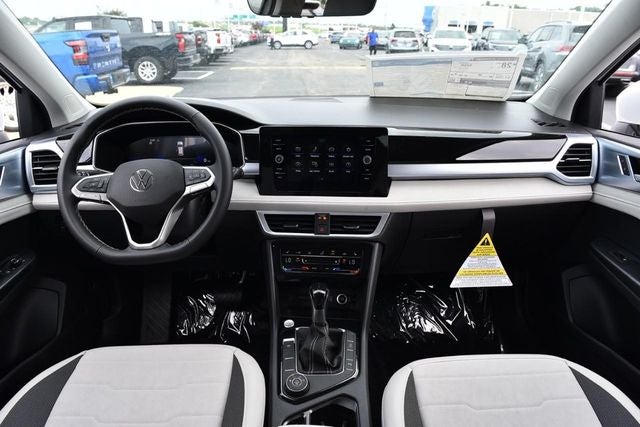 2026 Volkswagen Taos 1.5T SE