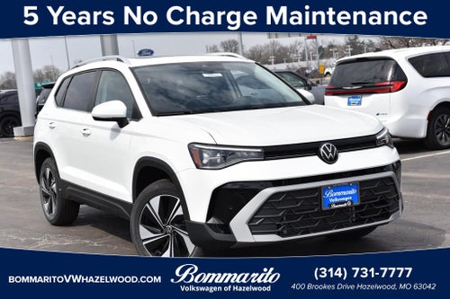 2025 Volkswagen Taos SE 4MOTION