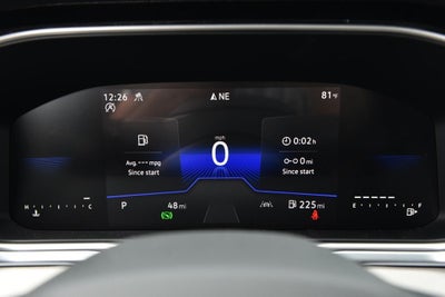 2025 Volkswagen Taos SE 4MOTION