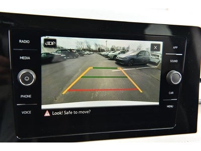 2025 Volkswagen Taos SE 4MOTION