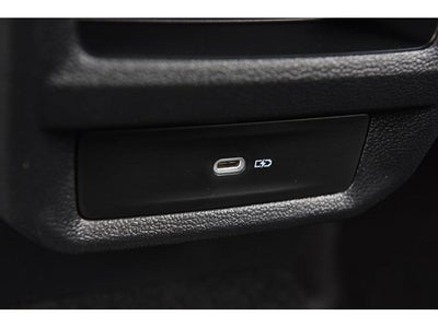 2025 Volkswagen Taos SE 4MOTION