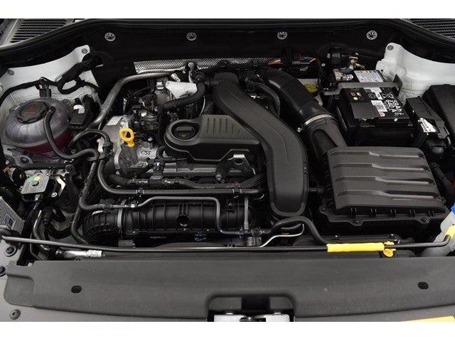 2025 Volkswagen Taos SE 4MOTION