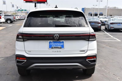 2025 Volkswagen Taos SE 4MOTION