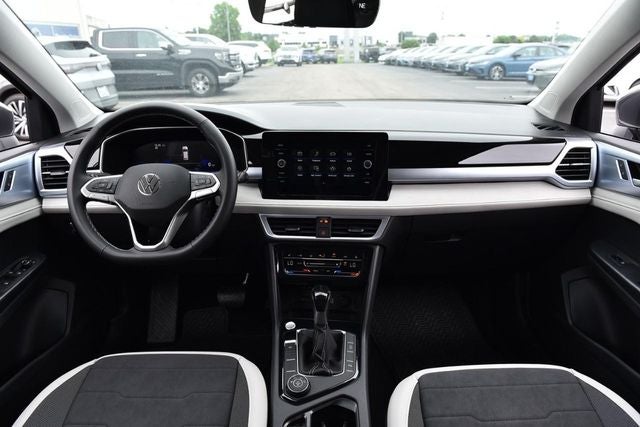 2026 Volkswagen Taos 1.5T SE